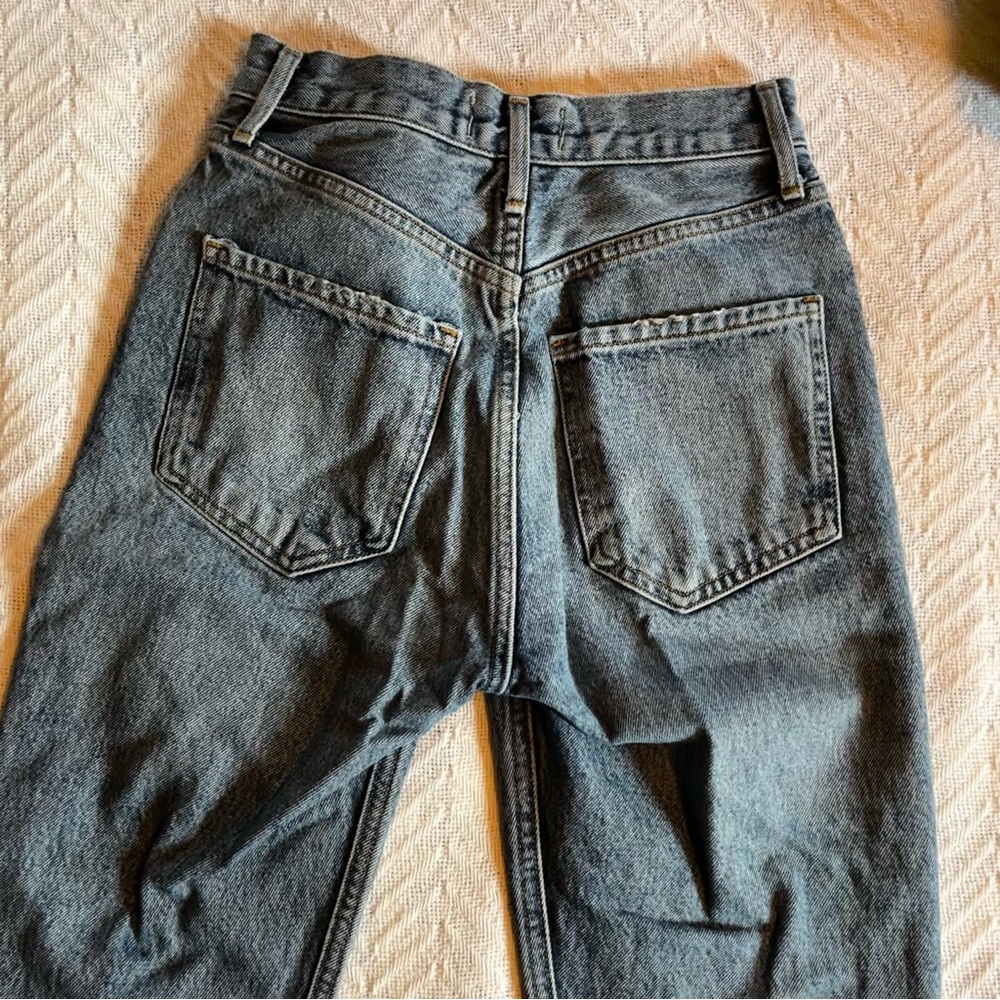 Agolde Riley High Rise Straight Jeans in Endless (size 23) - Picture 4 of 6